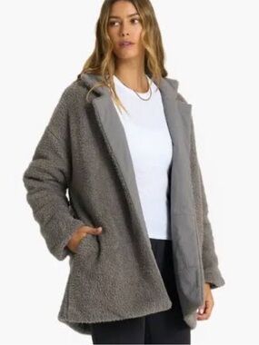 Vuori Lightweight Reversible Sherpa/Puffer Jacket - XS/S